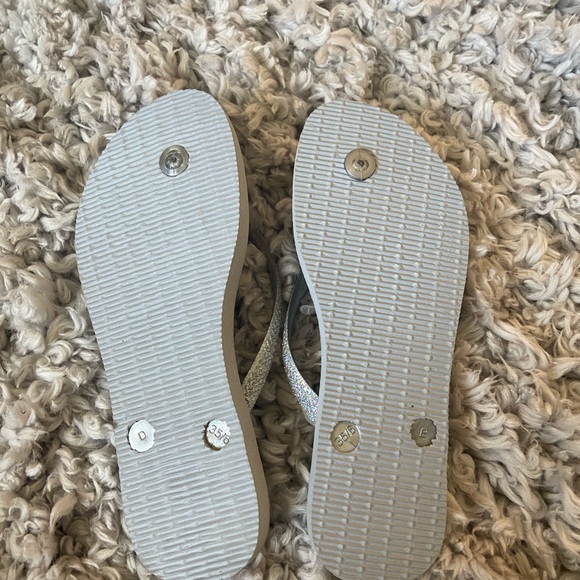 Havaianas Slim Glitter Flip Flops - Picture 3 of 5